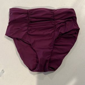 Doesn’t fit worn 3 times